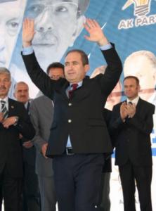 Bakan Elvan'� Hem�erileri Ba�r�na Bast�