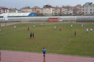 Kaleci G�khan 70 Metreden Rakibi Devirdi